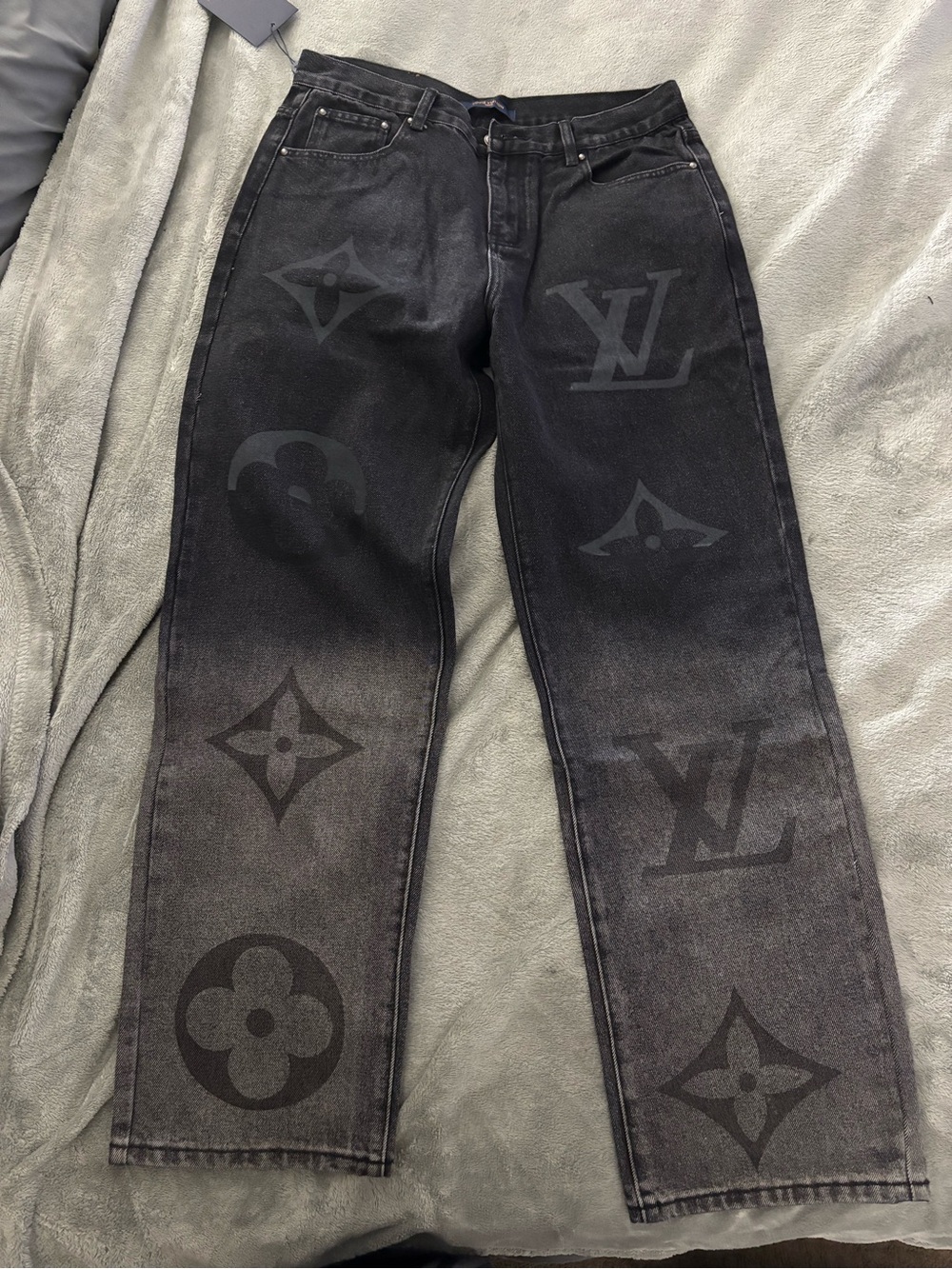 LV pants